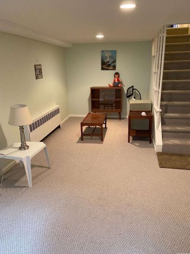 911 Maplecrest Dr, North Bellmore NY  11710-1044 exterior
