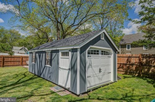 107 8th St, Laurel DE  19956-1401 exterior