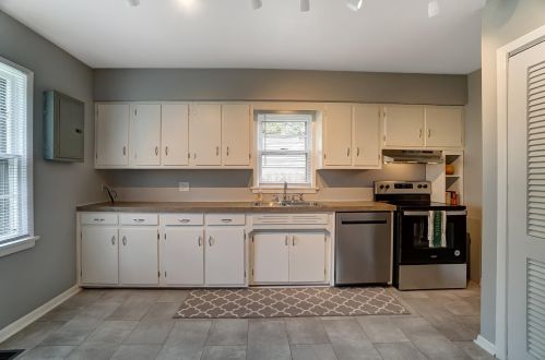 246 3 St, Springfield OH 45504-1451 exterior