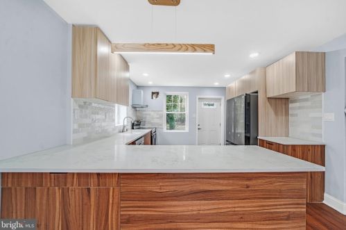 2836 Haverford Rd, Ardmore PA  19003-1715 exterior