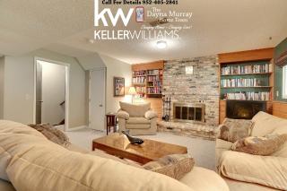 3220 Fountain Ln, Minneapolis, MN 55447-1242