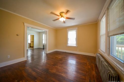44 Root Ave, Ansonia, CT 06401-2438