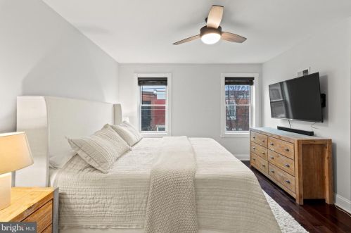 2024 Firth St, Philadelphia PA  19125-1316 exterior