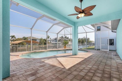 3592 Ruby Ave, Saint James City FL  33956-2208 exterior