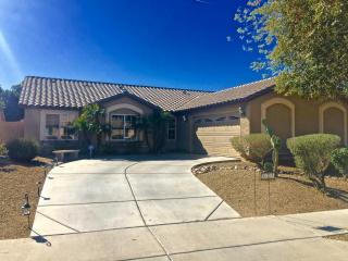 929 Harwell Rd, Phoenix, AZ 85042-6636