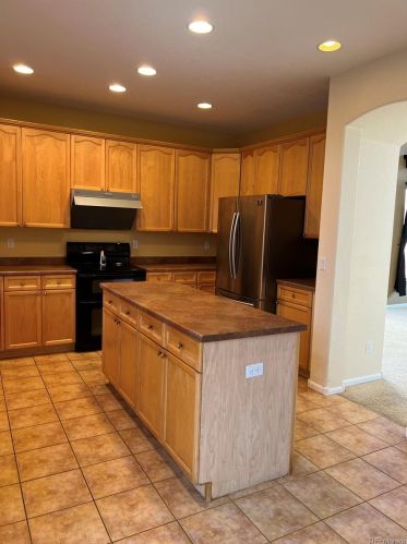 24456 Louisiana Cir, Denver CO 80018-6067 exterior