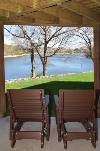 44 Boulevard Ave, Lincoln RI  02865-2108 exterior