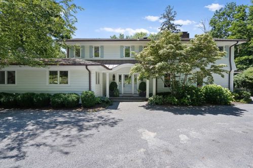 88 Cove Rd, Muttontown, NY 11771-2417