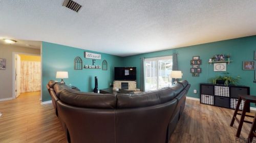 5 Burton Pl, Palm Coast, FL 32137-9419