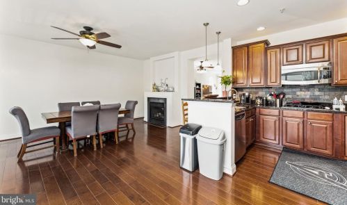 15238 Rosemont Mnr Dr, Haymarket VA  20169-6238 exterior