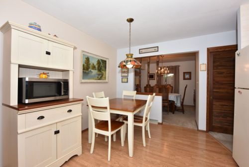 7012 Van Beck Ave, Milwaukee WI 53207-4460 exterior