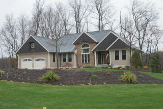 6 Beaudry Ln, Bloomfield, CT 06002-1176
