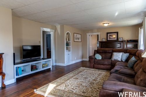 610 100, Carbonville, UT 84501-3105