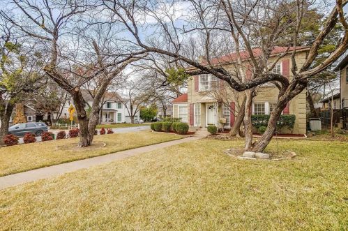 3736 Bellaire Dr, Fort Worth, TX 76109-2140