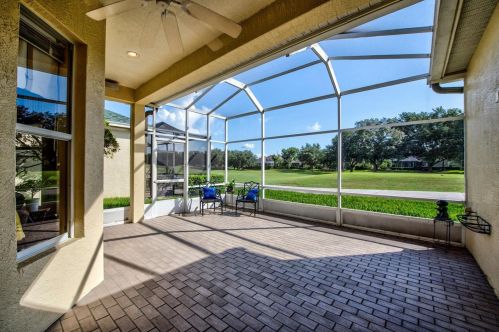 10331 Sorenstam Dr, New Port Richey, FL 34655-4662