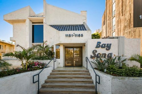 1155 Pacific Beach Dr, San Diego CA  92109-5149 exterior
