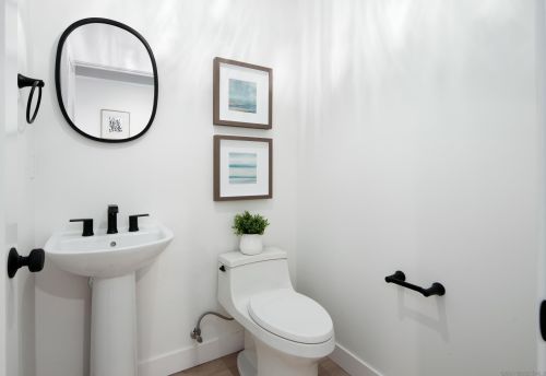 4525 Alhambra St, San Diego CA  92107-4018 exterior