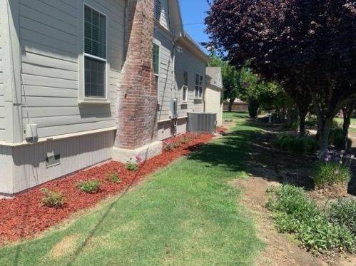 443 Hills Ferry Rd, Newman CA  95360-9701 exterior