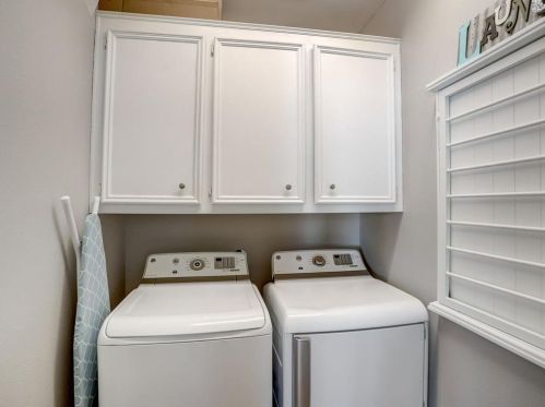 1178 Rustling Wind Ln, League City TX  77573-3052 exterior