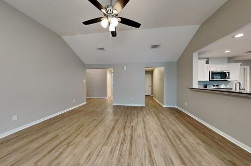 3113 Orange St, Pearland TX  77581-3356 exterior