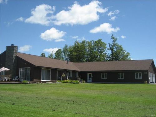 2212 County Route 176, Fulton, NY 13069-4284