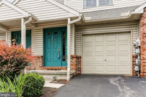 5233 Cobblestone Dr, Navy Sup Dpt, PA 17055-4494