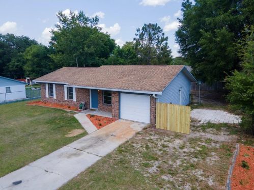 11625 129th Ln, Ocklawaha FL  32179-5096 exterior