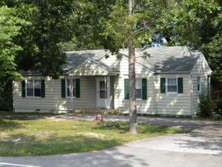 1023 Old Lantana Rd, Crossville, TN 38555-1939