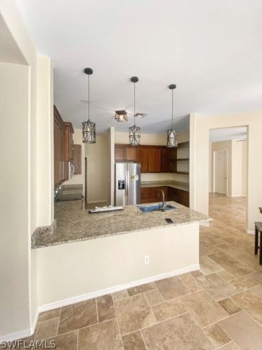 738 Indian Creek Ct, Naples FL  34120-0425 exterior