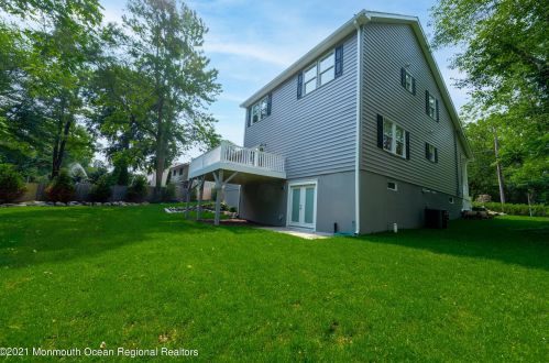 803 Leonardville Rd, Leonardo NJ  07737-1335 exterior