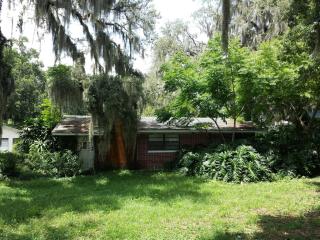 1045 Cherry Ln, Lakeland, FL 33811-2625