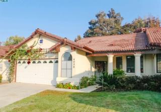 4028 Hemlock Ct, Visalia, CA 93277-7030