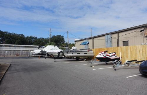 308 Miracle Strip Pkwy, Fort Walton Beach FL 32548-5217 exterior