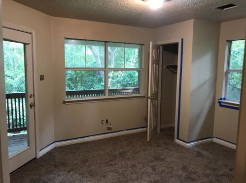 1807 Tickner St, Conroe TX  77301-1370 exterior