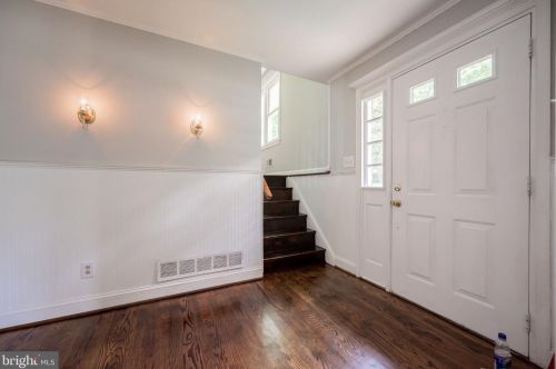 2707 Tonbridge Dr, Wilmington, DE 19810-1218