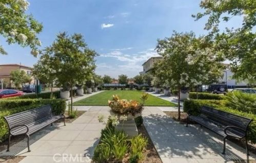 22030 Propello Dr, Santa Clarita CA  91350-8547 exterior