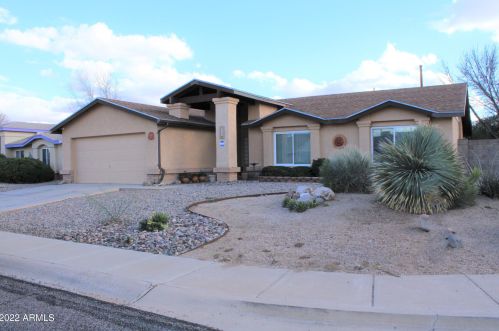 3226 Golden Eagle Dr, Sierra Vista, AZ 85650-6660