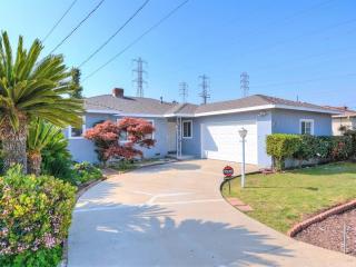 8532 Wells St, Rosemead, CA 91770-1665
