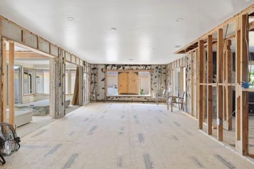 5 Fairview Blvd, Fort Myers Beach FL  33931-4565 exterior