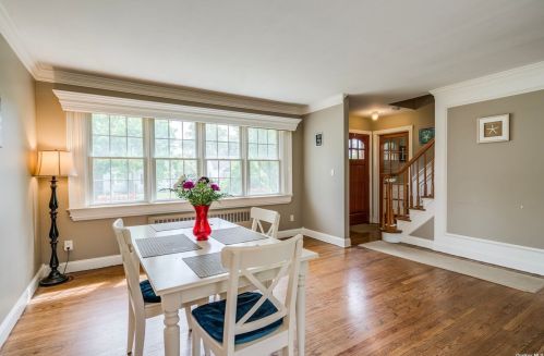 419 4 St, Elwood NY  11731-2932 exterior