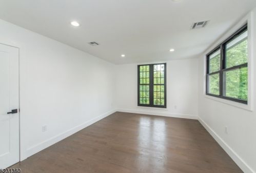 89 Taylortown Rd, Montville Township NJ  07045-9763 exterior