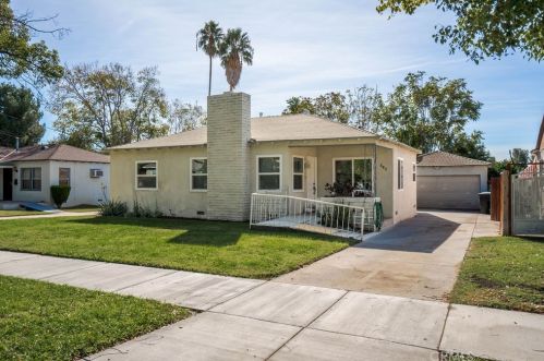 383 28th St, San Bernardino, CA 92405-3411