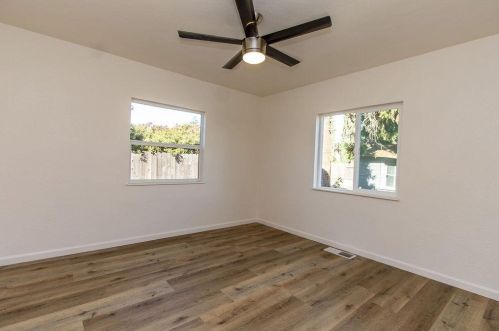 1745 Woodland Ave, Modesto CA  95358-1360 exterior