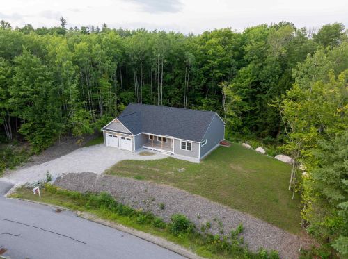 969 Grandview Rd, Albany NH  03818-7125 exterior