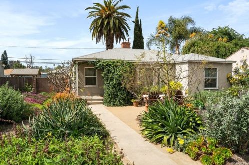 6271 Cerritos Ave, Long Beach, CA 90805-2411