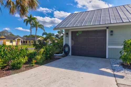 1381 Vizcaya Cir, Palm City FL  34990-1962 exterior