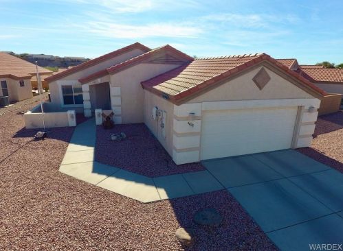 3020 Siena Dr, Bullhead City, AZ 86442-8453