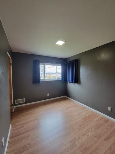 425 Beckman Dr, Mckeesport PA  15132-7410 exterior