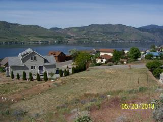 103 Baldy Ct, Holden Village, WA 98816-9581