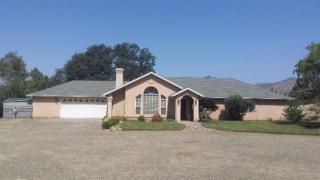 14176 Oak View Dr, Prather, CA 93651-9797